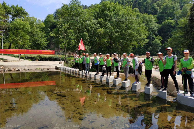 2019凱藍(lán)華中—徒步大別山，重走長(zhǎng)征路